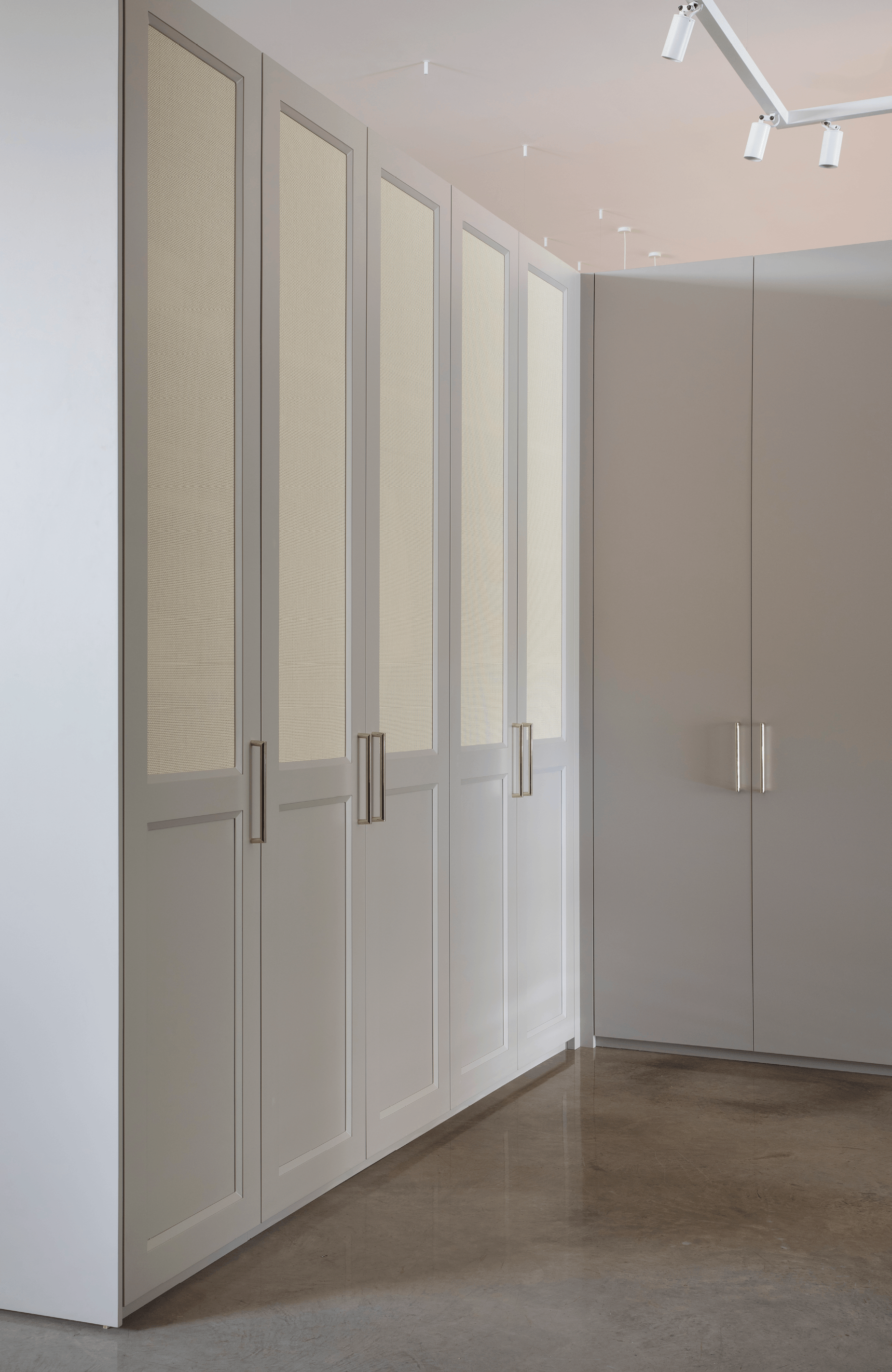 Slider image 0